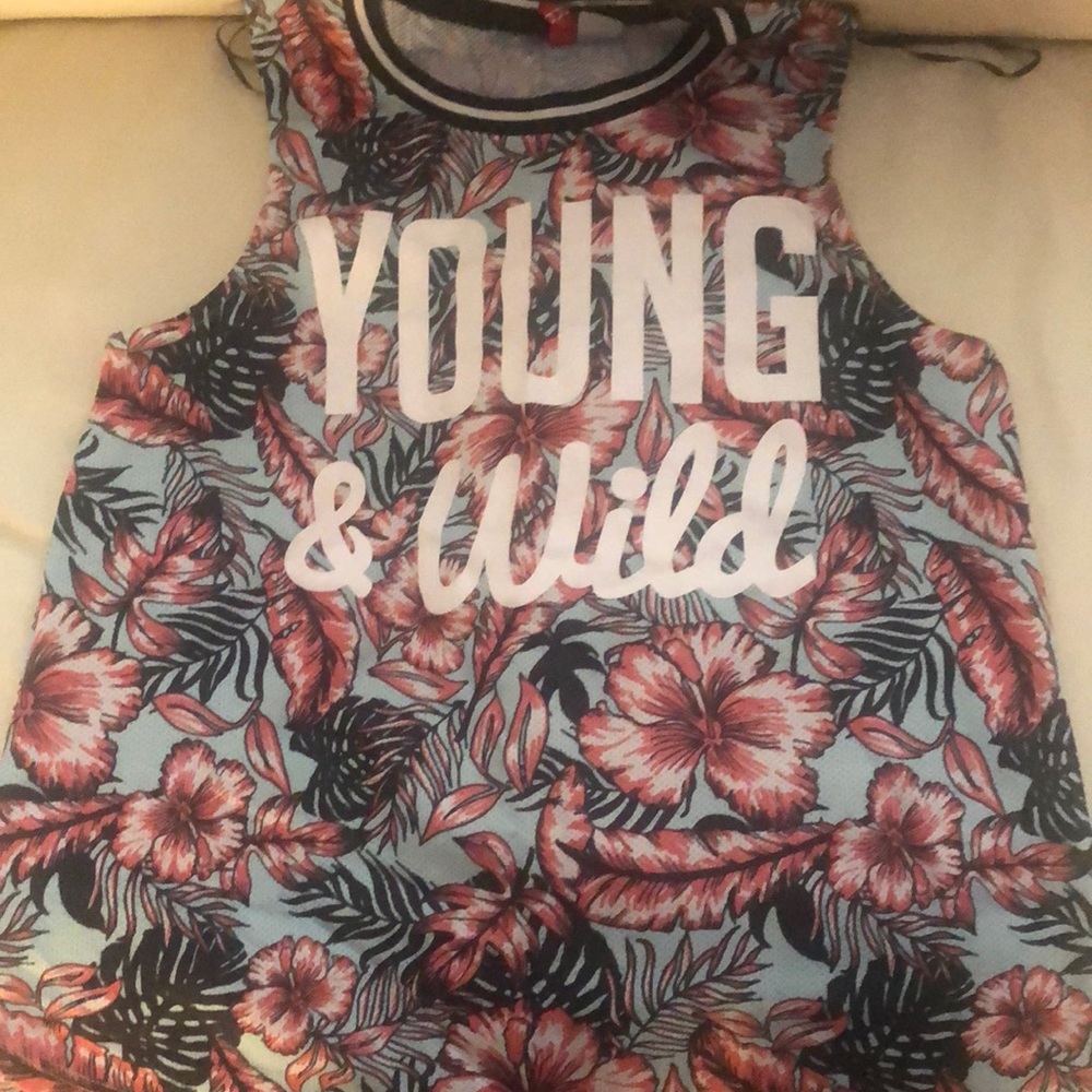 H&M (Divided) tank top, size US medium